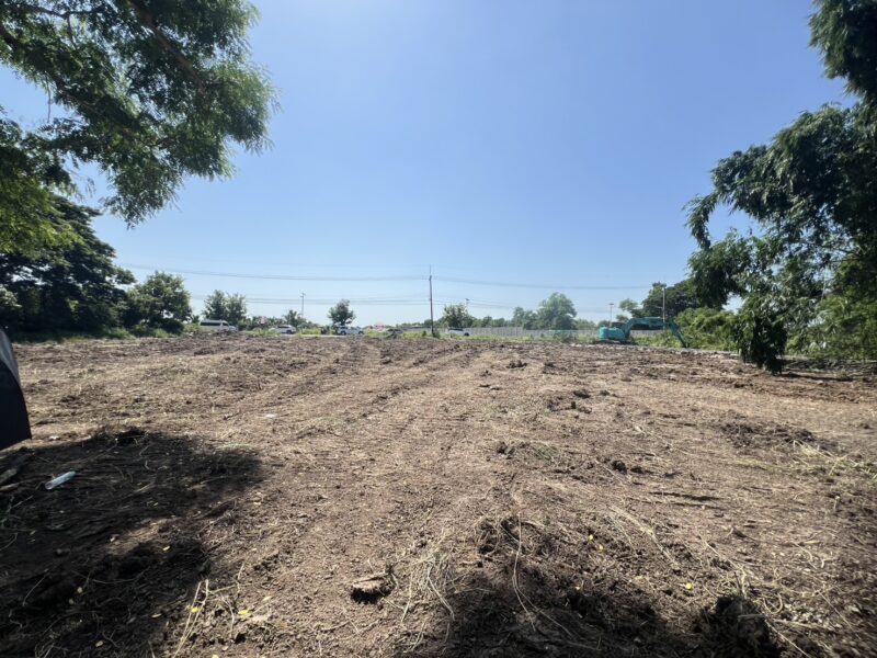 ที่ดินเปล่า ติดถนน ตำบลพืชอุดม อำเภอลำลูกกา จังหวัดปทุมธานี