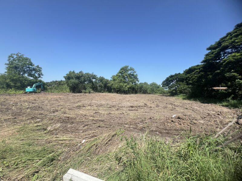 ที่ดินเปล่า ติดถนน ตำบลพืชอุดม อำเภอลำลูกกา จังหวัดปทุมธานี
