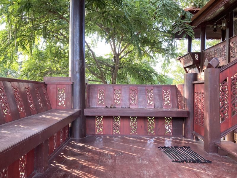 ประกาศขายบ้านเรือนไทยพร้อมที่ดิน อ.ทับสะแก จ.ประจวบคีรีขันธ์