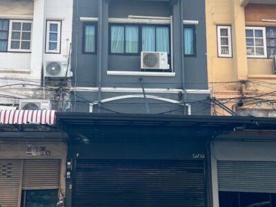 อาคารพาณิชย์ ตึกแถวให้เช่า 3 ชั้นครึ่ง หมู่บ้านกัญญาเฮ้าส์ ซอยด่านสำโรง62 โทร 0974563645