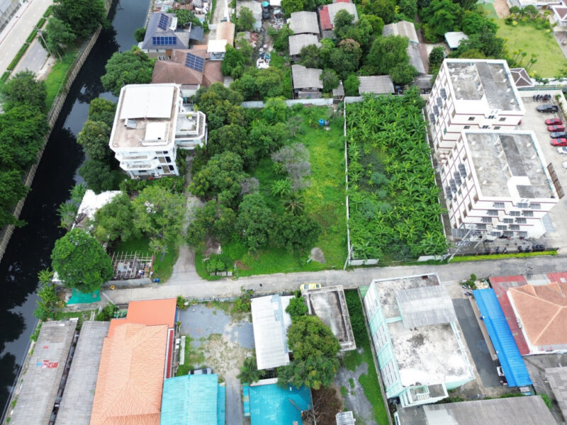 ขาย ที่ดิน ซอยลาดปลาเค้า 45 ขนาด 1 ไร่ ใกล้ถนนลาดปลาเค้า เพียง 250 เมตร