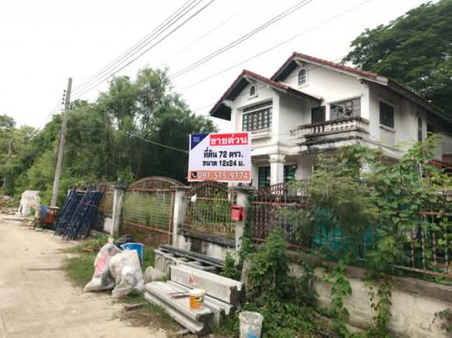 ขาย ที่ดิน ใกล้กฤษดานคร 18 พุทธมณฑลสาย 3 เนื้อที่ 144 ตร.ว.( ทำเลดี เหมาะสร้างบ้านพักอาศัย)