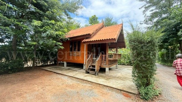 ขายที่ดิน พร้อมรีสอร์ท 4 ไร่ 2 งาน 29 ตารางวา หนองหญ้าไซ สุพรรณบุรี