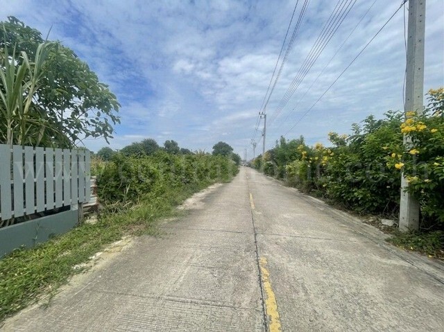 ที่ดิน ตำบลบางเสาธง อำเภอบางเสาธง สมุทรปราการ เนื้อที่ 400 ตารางวา