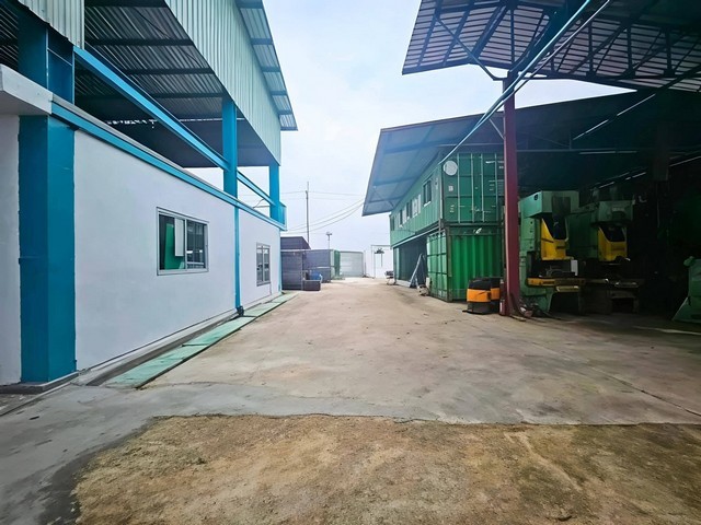 ขายที่ดิน 30 ไร่ พื้นที่สีม่วง พร้อมสิ่งปลูกสร้าง เมืองฉะเชิงเทรา