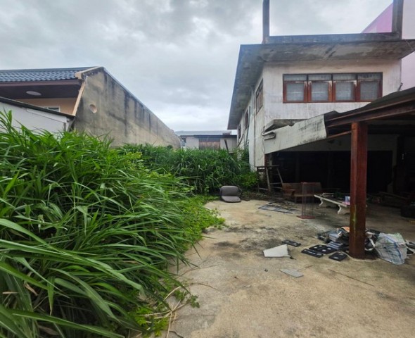 sss574 ขาย ที่ดิน ซอยพงษ์เพชร 30 ใกล้เดอะมอลล์งามวงศ์วาน