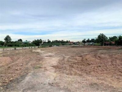 ขายที่ดิน 6 ไร่ 97 ตร.วา ในทำเลทอง ME300 ใกล้ท่าเรือแหลมฉบัง