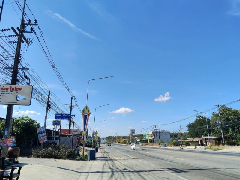 ที่ดิน ใกล้ สี่แยกนิคมพัฒนา ระยอง ตรงข้าม เทศบาลเมือง นิคมพัฒนา , ใกล้ ตลาด (ทำเลสะดวก)