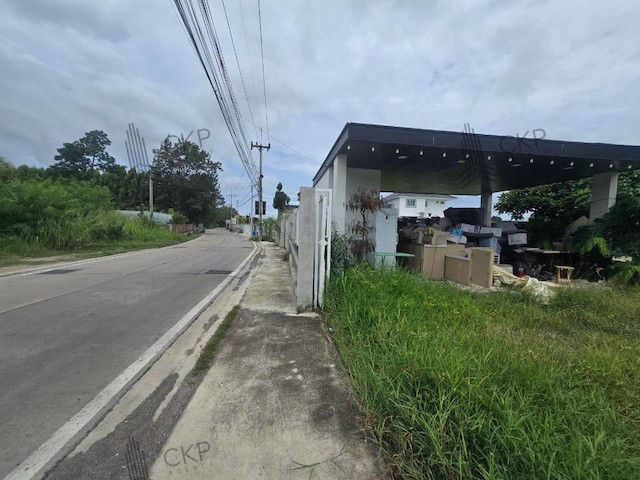 L260124 | ขายที่ดินถมแล้วพร้อมล้อมรั้ว ขนาด 100 ตร.วา ทำเลชลบุรี ใกล้ถนนข้าวหลาม เหมาะสำหรับปลูกบ้านพักอาศัย บ้านพักตากอากาศ