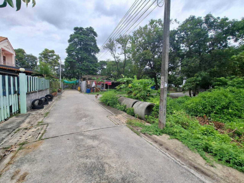 ขาย ที่ดิน ซอยลาดปลาเค้า 45 ขนาด 1 ไร่ ใกล้ถนนลาดปลาเค้า เพียง 250 เมตร