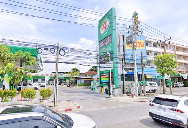 รพ.รามคำแหง2 400 ตร.ว. พื้นที่สีเหลือง ย.3 ซอยมิสทีน ที่ดินถมแล้ว1 ไร่ ติดถนนราษฎร์พัฒนา ใกล้กรมที่ดินบึงกุ่ม 900 ม.