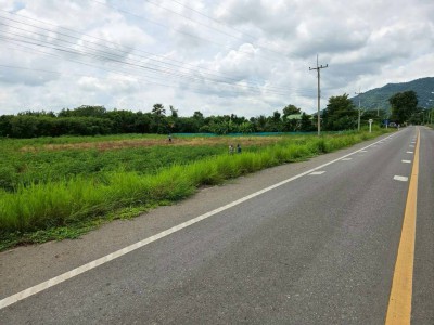 ขายที่ดิน 3 แปลง เจ้าของขายเอง ตำบลพระนอน อำเภอเมืองนครสวรรค์ จังหวัดนครสวรรค์