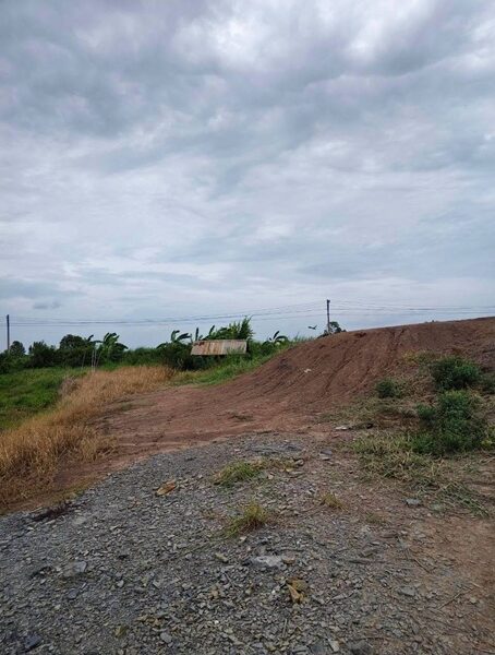 ขายที่ดินบ้านโพธิ์ฉะเชิงเทรา ที่ดินเนื้อที่รวมทั้งหมด 22-3-24 ไร่ (มีทั้งหมด 2 แปลง)