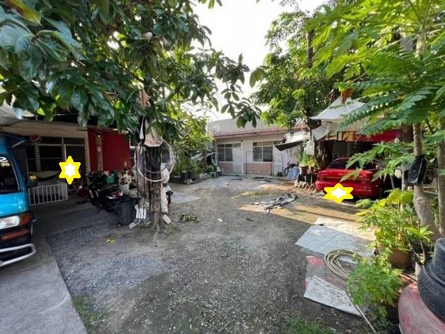 ขายที่ดิน พร้อมบ้านชั้นเดียว 129 ตรว. ลาดพร้าว 71 ซอยสังคมสงเคราะห์ 24 ใกล้เลียบด่วน ถนนซอยกว้าง หน้าปากซอยเป็นคอนโดชีวาไทย