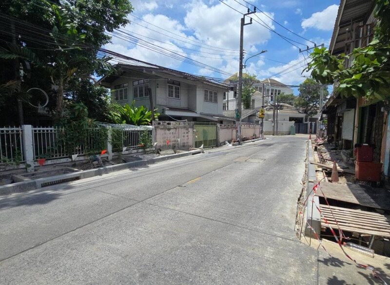 Prime Location ใจกลางเมือง ย่านอารีย์–พหลโยธิน โอกาสครอบครองที่ดินหายากในทำเลศักยภาพ เหมาะสำหรับการลงทุนและพัฒนาโครงการระดับพรีเมียม