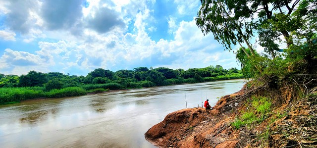ขายที่ดินติดแม่น้ำชี 3 ไร่ อำเภอเมืองมหาสารคาม ทำเลดี ติดถนนหลัก ไปกาฬสินธุ์ เหมาะค้าขาย ร้านอาหาร คาเฟ่่ริมน้ำรีสอร์ท พลูวิลล่า