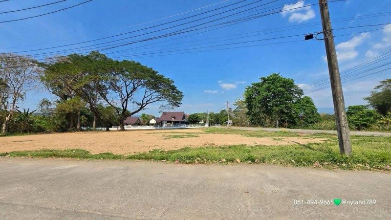ลดเป็นล้าน ที่ดินสวยติดถนนเลียบแม่น้ำนครนายก ต.สาริกา อ.เมืองนครนายก สำหรับคนที่มองหาแปลงริมน้ำทำเลท่องเที่ยว