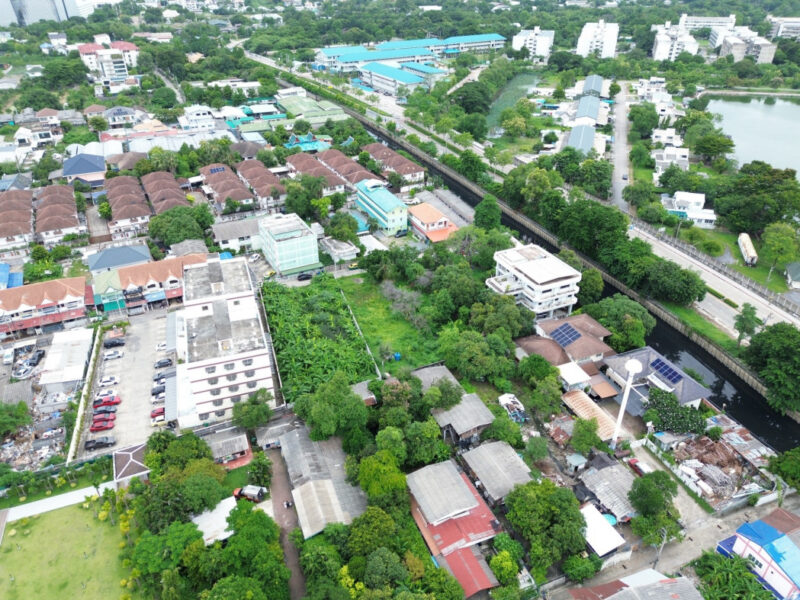 ขาย ที่ดิน ซอยลาดปลาเค้า 45 ขนาด 1 ไร่ ใกล้ถนนลาดปลาเค้า เพียง 250 เมตร