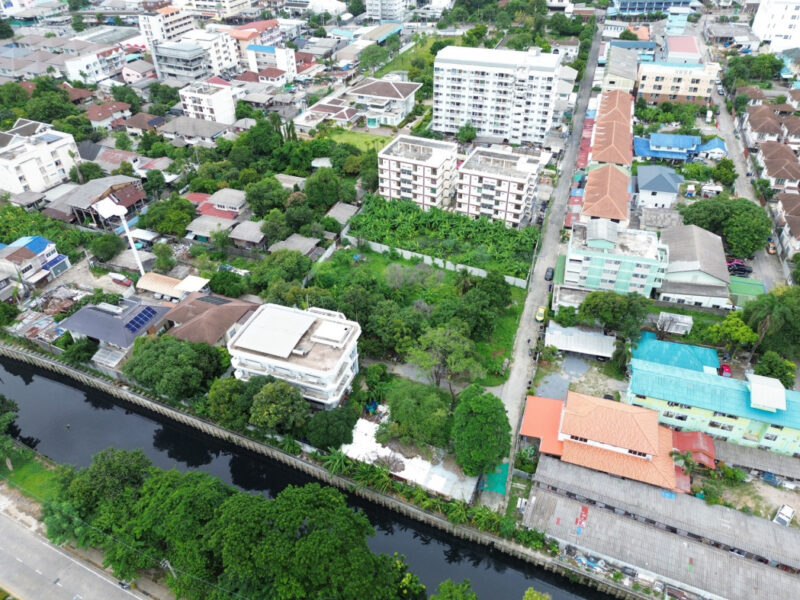 ขาย ที่ดิน ซอยลาดปลาเค้า 45 ขนาด 1 ไร่ ใกล้ถนนลาดปลาเค้า เพียง 250 เมตร