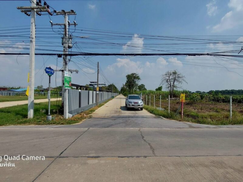 ขายด่วนที่ดิน 2 ไร่ ติดถนนคอนกรีต ถมแล้ว+ล้อมรั้วลวดหนาม ซอย คลองสี่ตะวันออก19 คลองหลวง ปทุมธานี