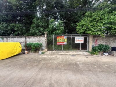 ขายด่วนที่ดิน 120 ตรว ติดถนนสาธารณะ ถมแล้ว+ ล้อมกำแพง เทพทวีซอย2 ลาดพร้าว 101 แยก 42 บางกะปิ กรุงเทพฯ