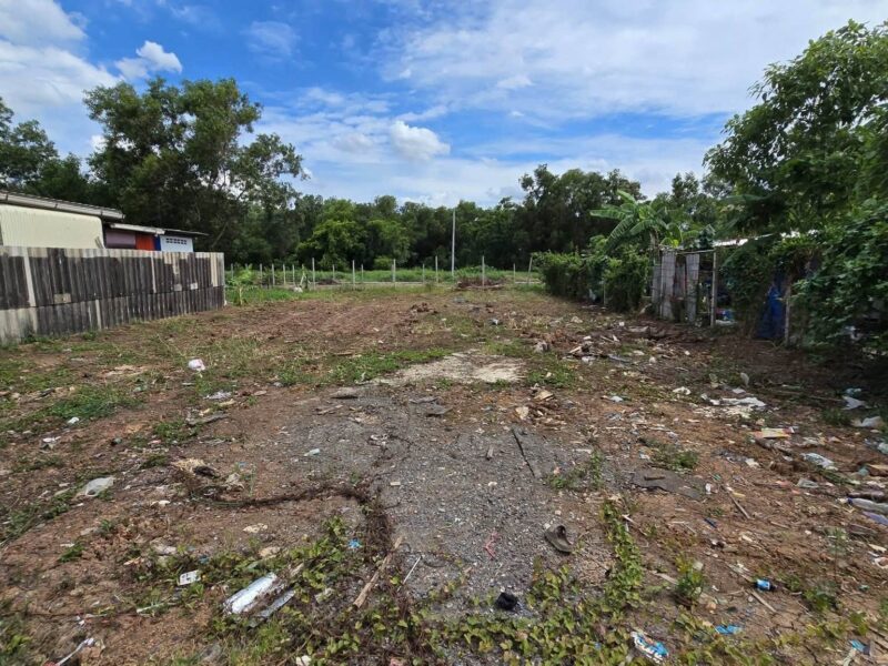 ขายที่ดิน 200 ตรว ติดถนนคอนกรีตสาธารณะ ถมแล้ว ซ.คลองสี่ ตอ.36 คลองหลวง ปทุมธานี
