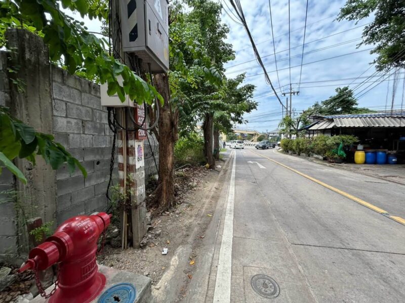 ขายด่วนที่ดิน 831 ตรว ติดถนนสาธารณะ 2 ด้าน ถมแล้ว ซ.กาญจนาภิเษก 7 ภาษีเจริญ กรุงเทพฯ