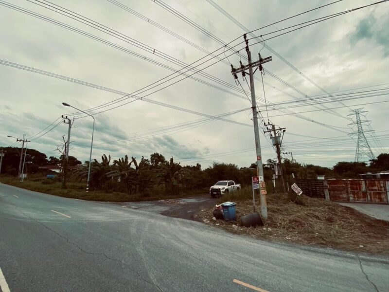 ขายถูกต่ำกว่าประเมิน 292 ตรว ติดถนนสาธารณะ คลอง 13 ฝั่งตะวันตก หนองจอก กทม.
