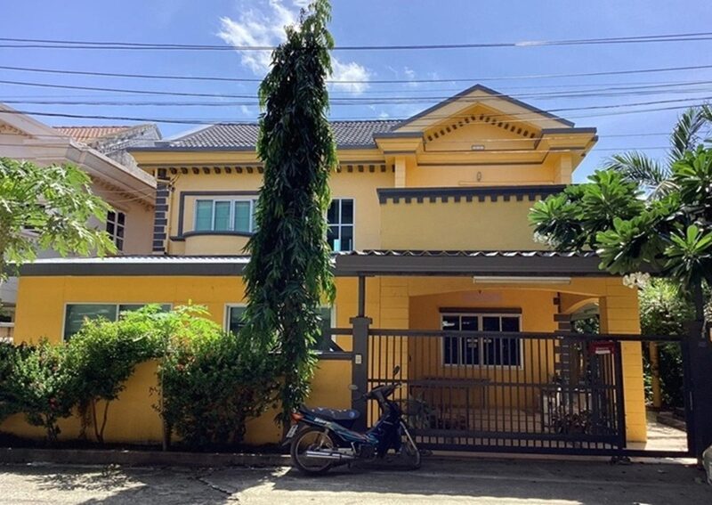 For Rent/ House near Pridi Banomyong 14 near BTSPhra khanong ,Ekkamai,Thong Lo,nearby Habito Mall