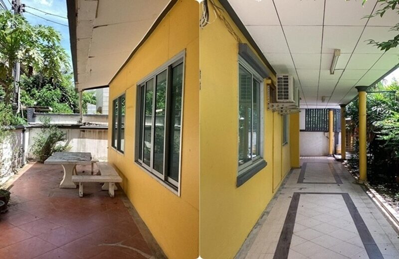 For Rent/ House near Pridi Banomyong 14 near BTSPhra khanong ,Ekkamai,Thong Lo,nearby Habito Mall