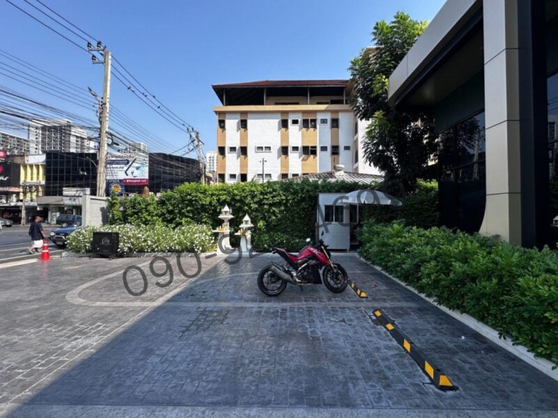 ให้เช่า อาคารทำเลทอง สะพานควาย