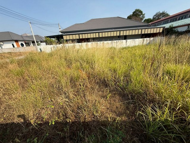 ขายที่ดินแปลงสวย ศรีราชา นาพร้าว ทำเลดีงาม ใกล้แหล่งชุมชน FP-L02436