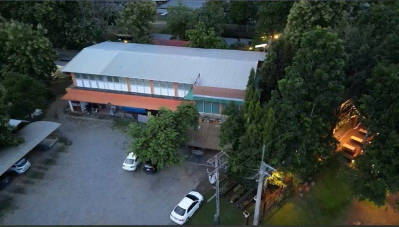 ขายที่ดินพร้อมโกดัง 2 ชั้น + อาคารร้านค้า ทำเลดี อ.เมือง จ.ลำพูน