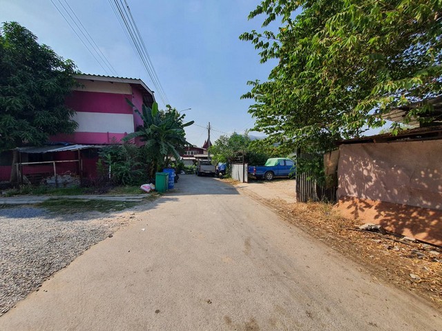 2339 ขาย ที่ดิน ที่ดิน ซอยกรุงเทพกรีฑา 18 แยก 6 ประเวศ กรุงเทพ 33065000 บาท ชั้นทั้งหมด 1 ชั้น 389 ตารางวา