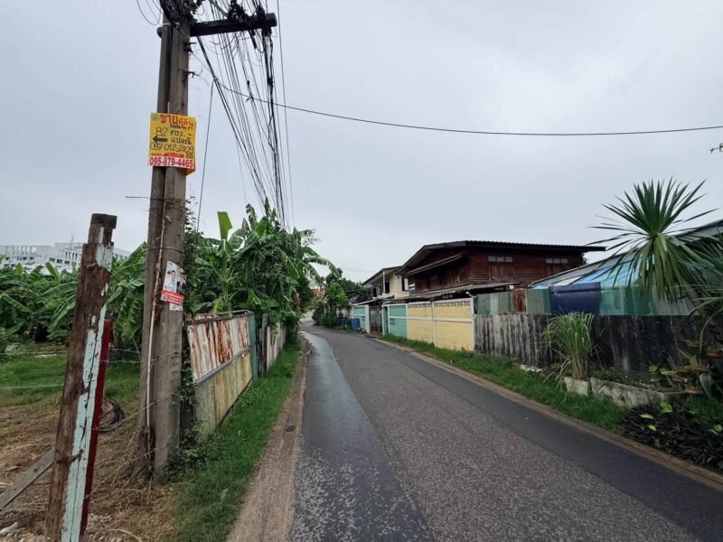 ขายด่วนที่ดินใกล้รร.อัสสัมชัญธนบุรี 82 ตรว ติดถนนคอนกรีต ถมแล้ว ซ.อัสสัมชัญ 23 ภาษีเจริญ กทม.