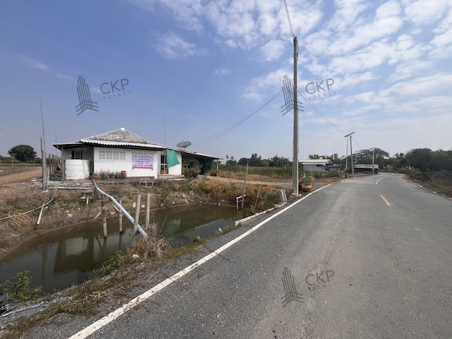 L260040 | ที่ดินพร้อมบ้าน ใกล้ม.เกษตร กำแพงแสน ใกล้โลตัส กำแพงแสน ไม่ไกลจากตัวเมืองนครปฐม