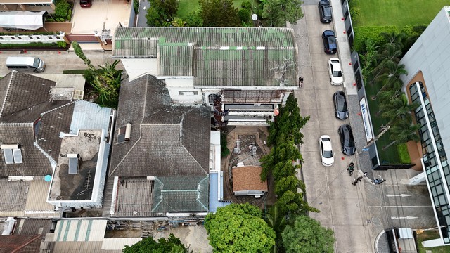 ที่ดินแปลงมุม ทำเลหายาก ตรงข้ามโรงเรียนนานาชาติ KIS