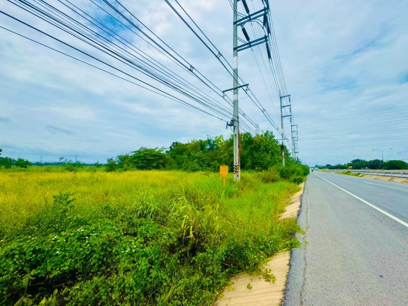 ที่ดินผืนใหญ่ติดถนนมิตรภาพ 8 เลน นครราชสีมา จาก 36 ล้านบาท ปรับเหลือเพียง 32 ล้านบาท! ทำเลศักยภาพ ติดถนนมิตรภาพโดยตรง