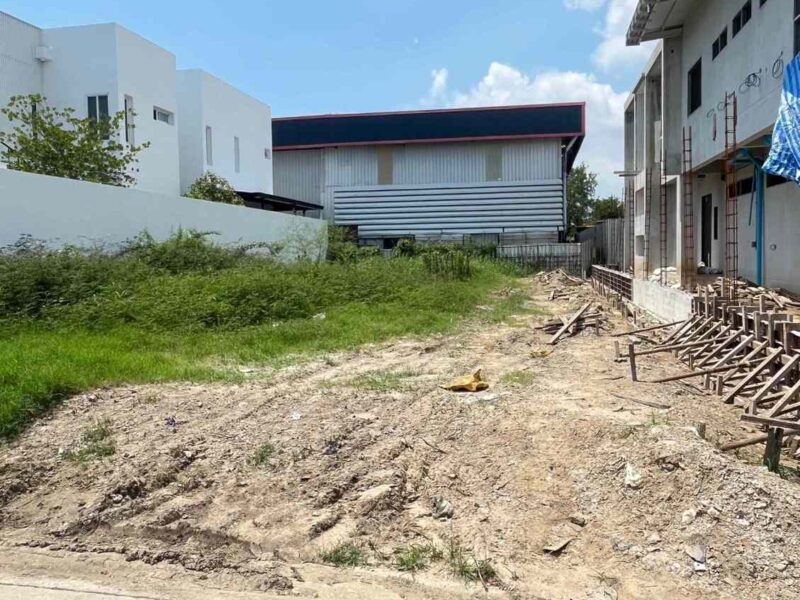 ขายที่ดินถมเเล้ว ทำเลดี ซอยศรีด่าน 3/4 ใกล้ถนนศรีนครินทร์ สมุทรปราการ