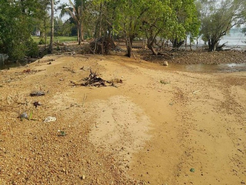ขายที่ดินริมหาดเกาะช้าง (ฝั่งยุทธนาวี) โฉนดพร้อมโอน หน้าติดทะเลกว้าง 260 เมตร TP-L2627