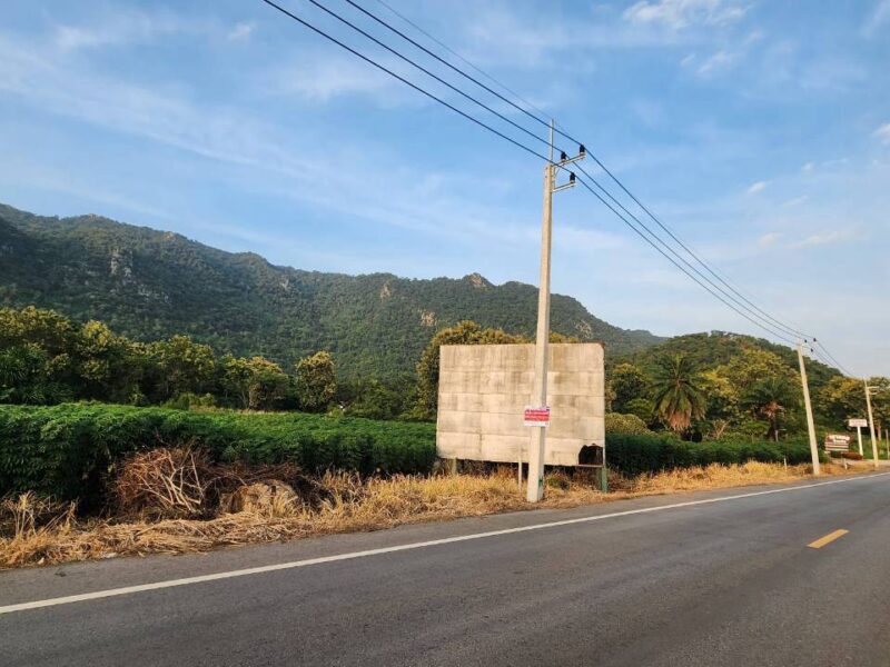 ขายที่ดินวิวภูเขา เขาใหญ่–พญาเย็น ในโครงการเขาลอย รีสอร์ท | แบ่งขายได้ | เริ่มต้น 2.9 ล้านบาท
