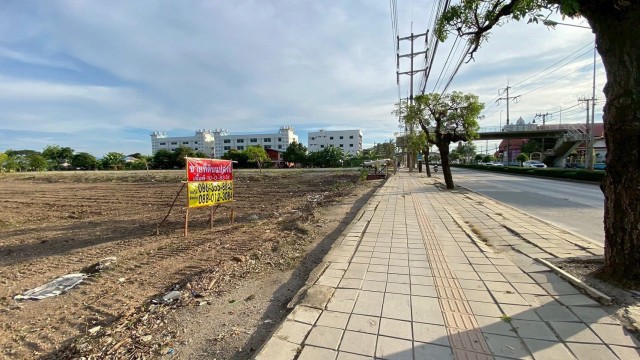 ขายที่ดิน 10-0-83 ไร่ ติดถนนฉลองกรุง ซอยฉลองกรุง 54 ลาดกระบัง
