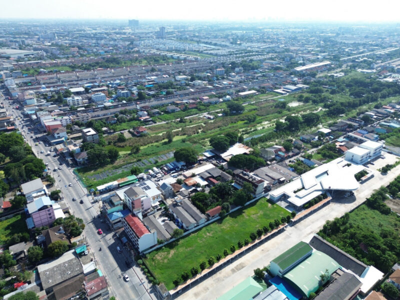 ขาย ที่ดิน ริมถนนหทัยราษฎร์ 8 ไร่ 3 งาน 36 ตรว ผังสีเหลือง เหมาะทำจัดสรร