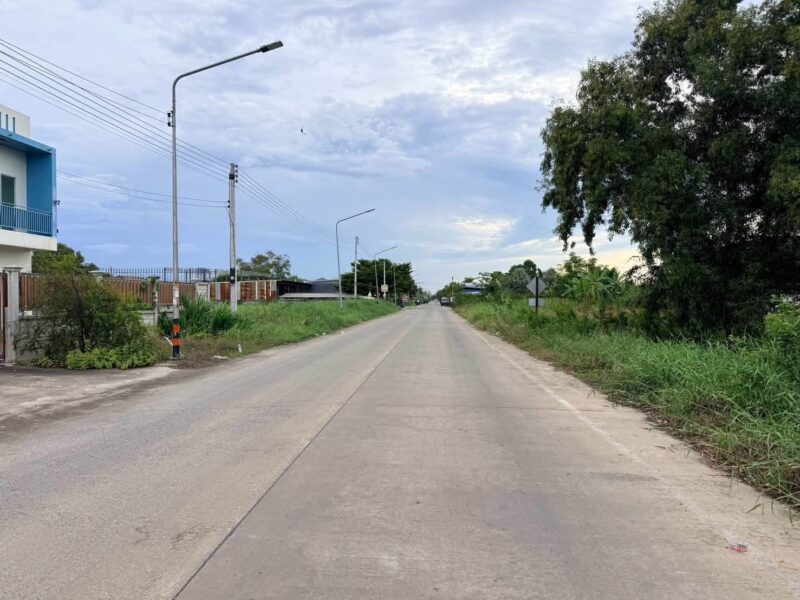 ขายด่วนที่ดินคลองสอง 363 ตารางวา ติดถนนคอนกรีต ซอย บงกช 69 อ.คลองหลวง จ.ปทุมธานี