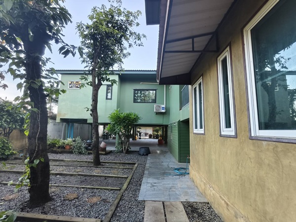 ขายบ้านสวน พร้อมที่ดิน 3 ไร่ อ.หนองเสือ จ.ปทุมธานี น้ำไม่ท่วม พร้อมเข้าอยู่ โทร 086-7777215 เจ้าของขายเอง