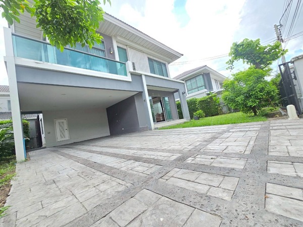 ให้เช่า/ขาย บ้านเดี่ยวหลังใหญ่ 2ชั้น หมู่บ้าน Perfect Place พระราม 9-กรุงเทพกรีฑา ทำเลดีมาก Tel 0984282935