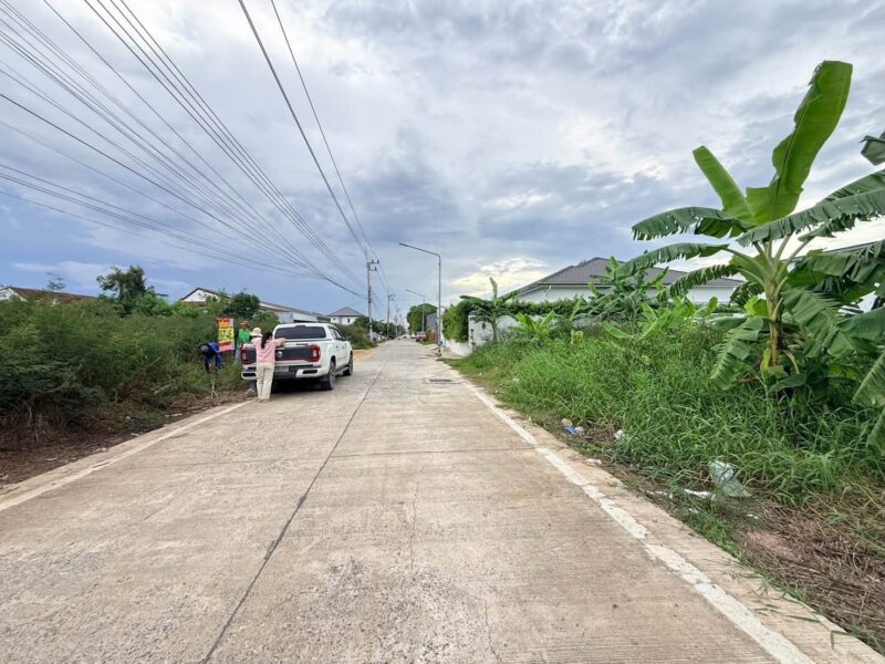 ขายด่วนที่ดิน 100 ตรว ติดถนนคอนกรีตสาธารณะ ซ.บงกช 71 อ.คลองหลวง จ.ปทุมธานี